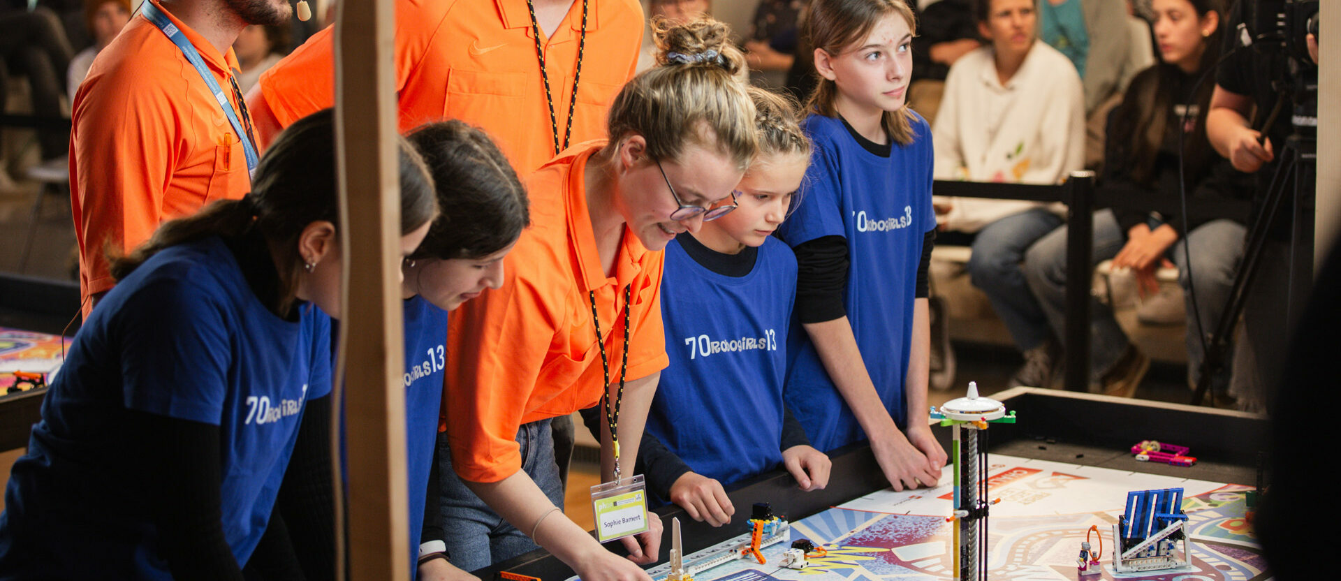 Regionalwettbewerb in Chur – Eintauchen in die Welt der First Lego League